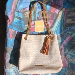 Michael Kors Chain Strap Mid Shoulder Bag